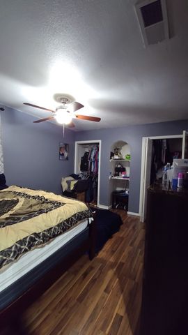 109 Ridgeway Circle, Lewisville, TX 75067