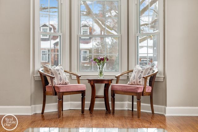 781 Loraine Street, Grosse Pointe, MI 48230