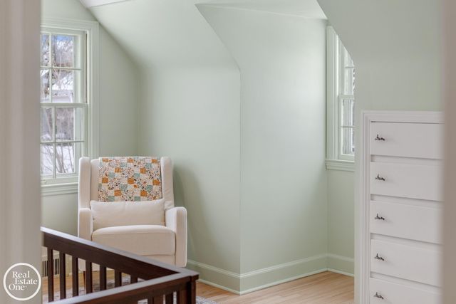 781 Loraine Street, Grosse Pointe, MI 48230