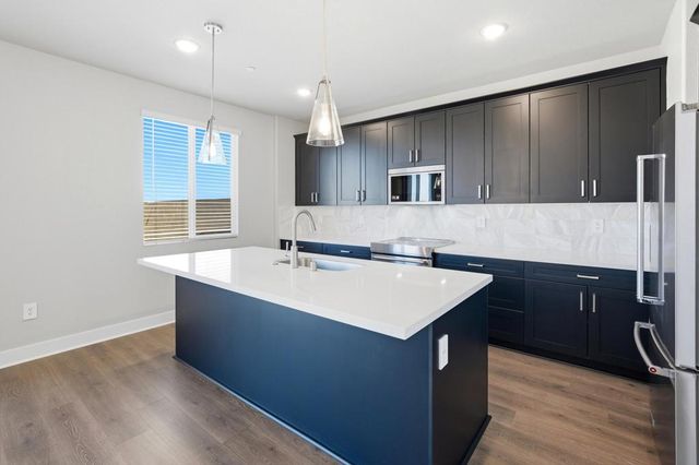 36168 Cameron Place, Palm Desert, CA 92211