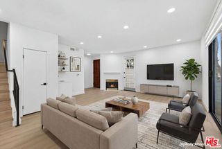 1754 11th Street 101, Santa Monica, CA 90404