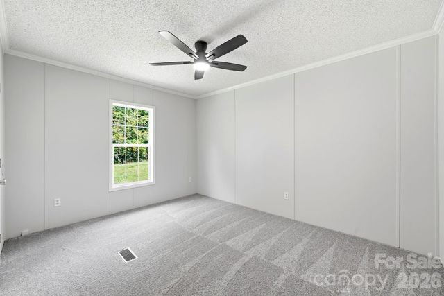 1006 Canada Drive, Dallas, NC 28034