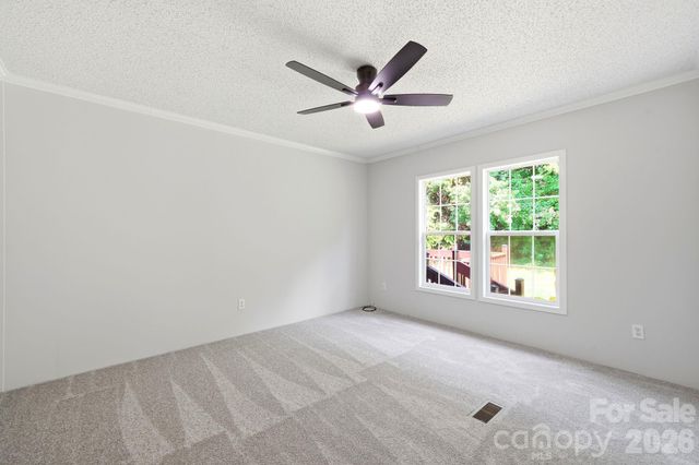 1006 Canada Drive, Dallas, NC 28034