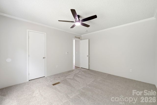1006 Canada Drive, Dallas, NC 28034