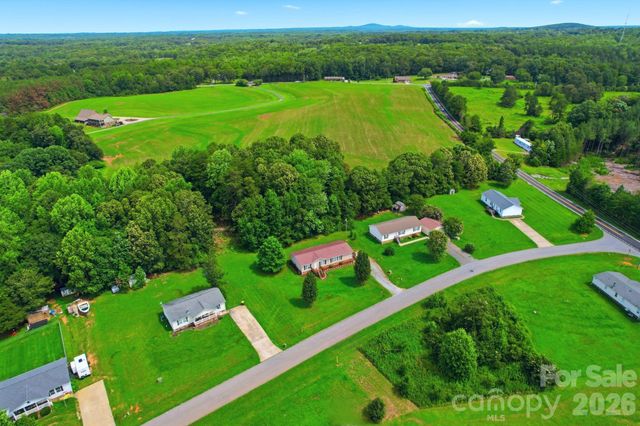 1006 Canada Drive, Dallas, NC 28034
