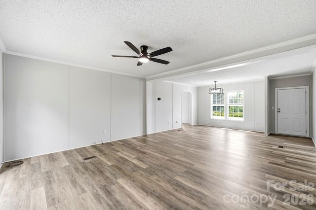 1006 Canada Drive, Dallas, NC 28034