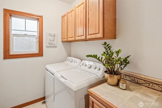 11527 52nd Avenue SE, Everett, WA 98208