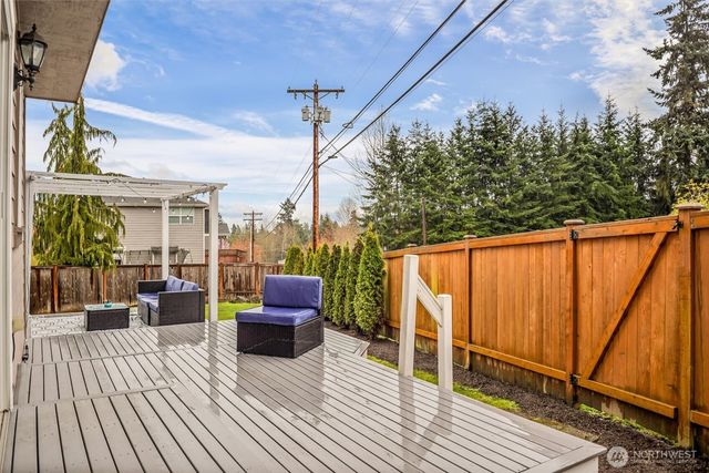 11527 52nd Avenue SE, Everett, WA 98208