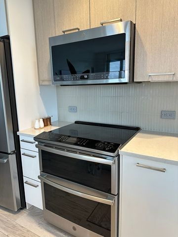 125 Guest St. 1703, Boston, MA 02135