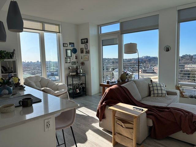 125 Guest St. 1703, Boston, MA 02135