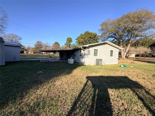 295 Lazy Hollow Lane, Livingston, TX 77351