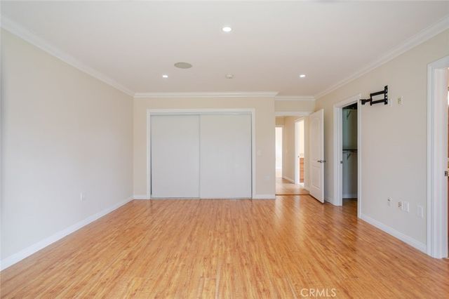 6300 La Reina Drive, Tujunga, CA 91042