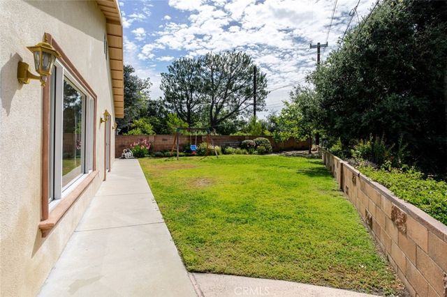 6300 La Reina Drive, Tujunga, CA 91042