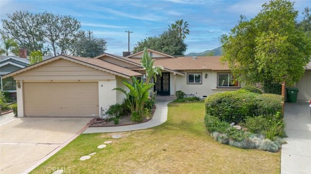 6300 La Reina Drive, Tujunga, CA 91042