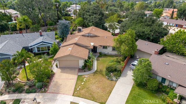 6300 La Reina Drive, Tujunga, CA 91042