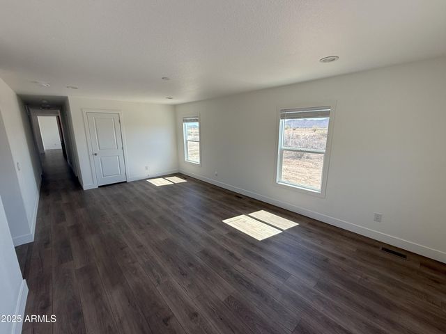 40325 W HARRISON Street, Tonopah, AZ 85354