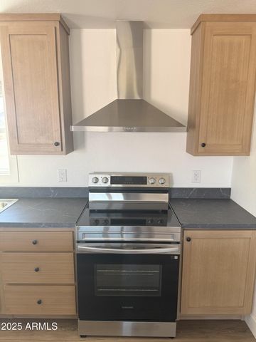 40325 W HARRISON Street, Tonopah, AZ 85354