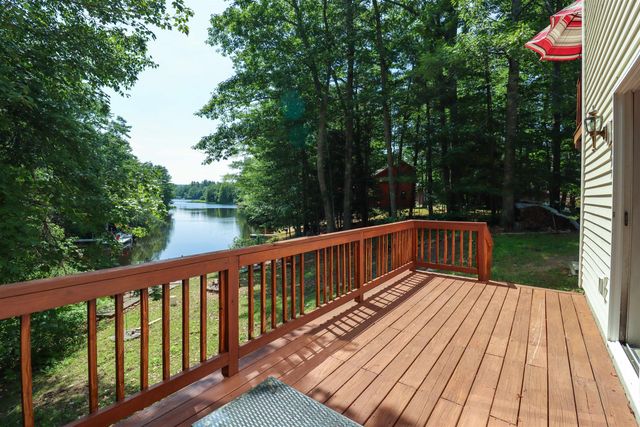 10 Belmont Drive, Barnstead, NH 03225