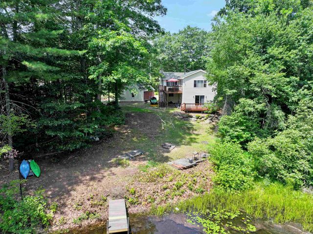 10 Belmont Drive, Barnstead, NH 03225