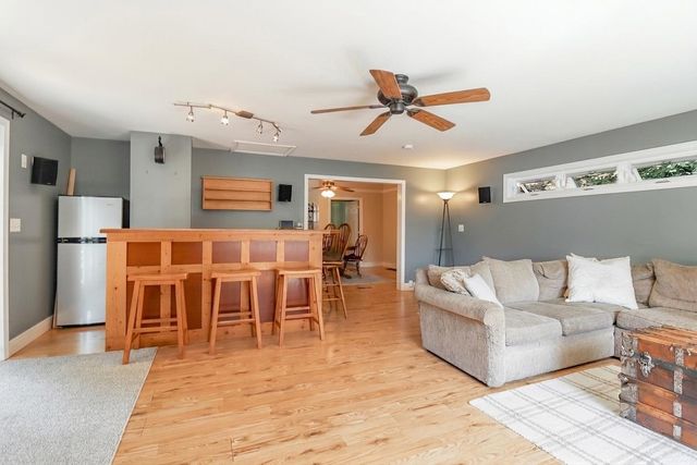 10 Belmont Drive, Barnstead, NH 03225