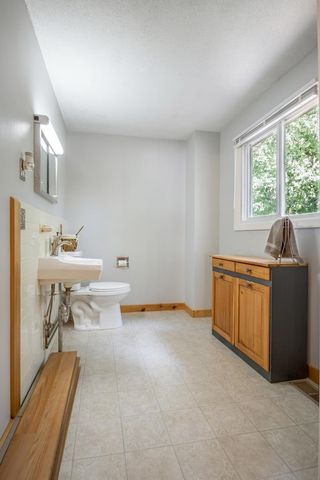 10 Belmont Drive, Barnstead, NH 03225