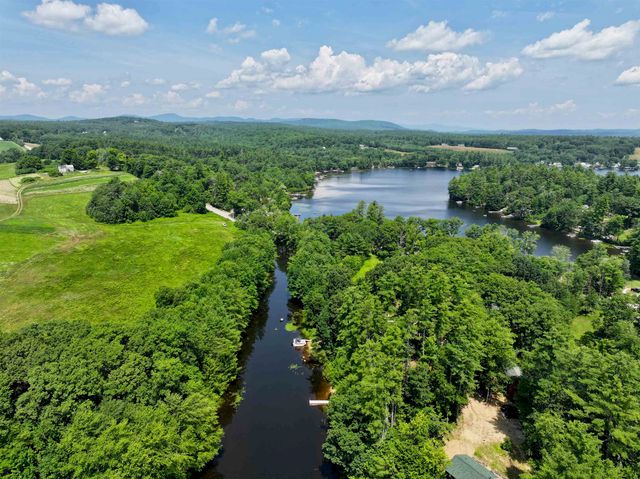10 Belmont Drive, Barnstead, NH 03225