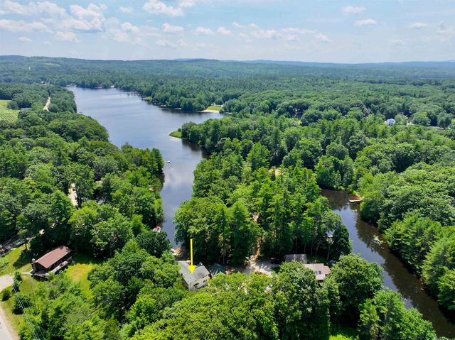 10 Belmont Drive, Barnstead, NH 03225
