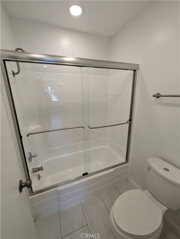 5460 White Oak G222, Encino, CA 91316