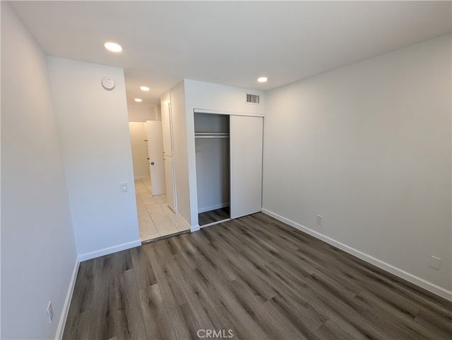 5460 White Oak G222, Encino, CA 91316