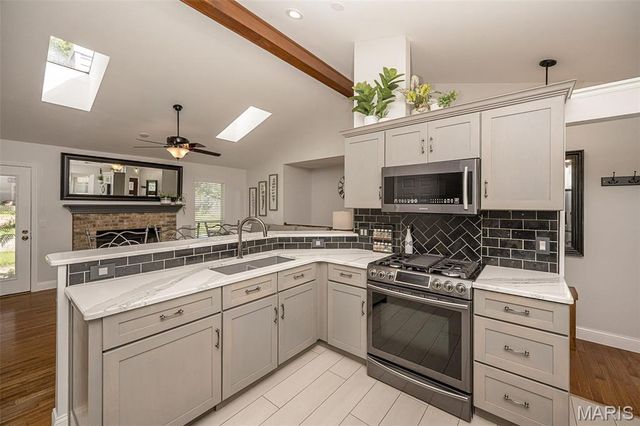 403 Pandora Court, St Peters, MO 63376