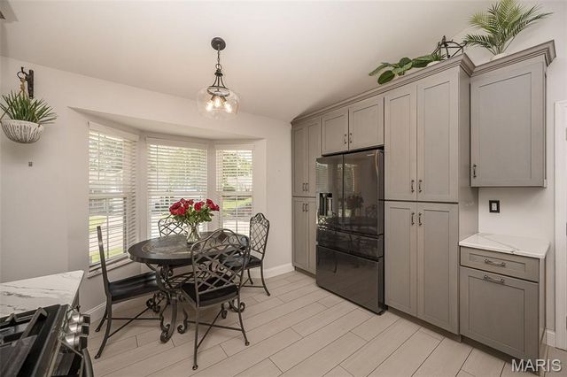 403 Pandora Court, St Peters, MO 63376