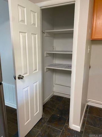 8815 Cloverhill, Little Rock, AR 72205