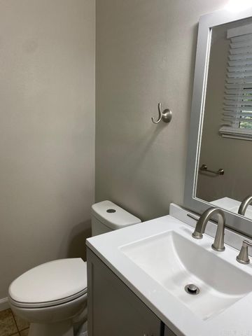 8815 Cloverhill, Little Rock, AR 72205