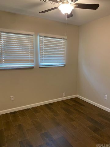 8815 Cloverhill, Little Rock, AR 72205