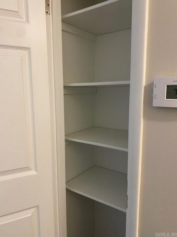 8815 Cloverhill, Little Rock, AR 72205