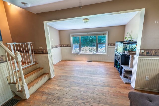 30 Second St, Leicester, MA 01611