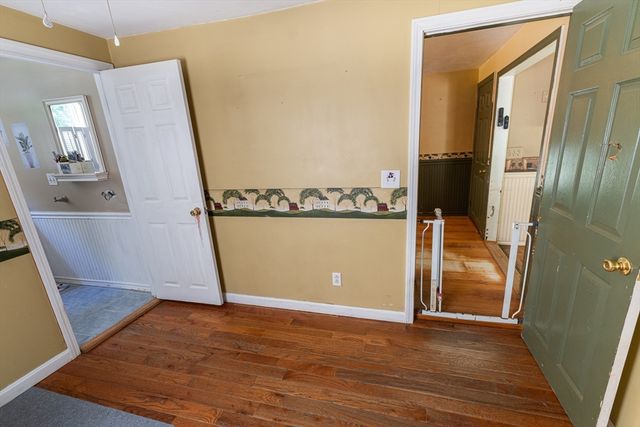 30 Second St, Leicester, MA 01611