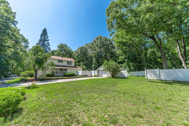 30 Second St, Leicester, MA 01611