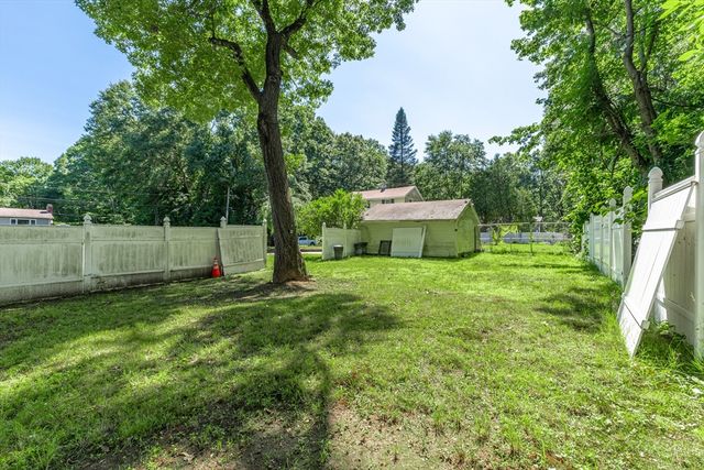 30 Second St, Leicester, MA 01611
