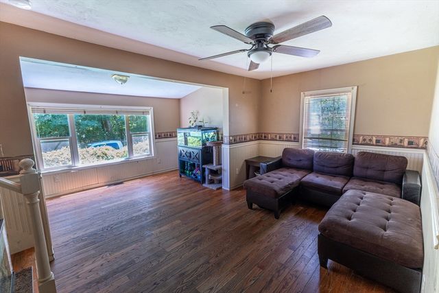 30 Second St, Leicester, MA 01611