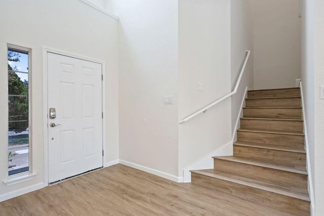 101 Redwood DR, Kyle, TX 78640