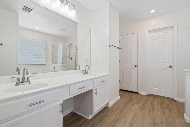 101 Redwood DR, Kyle, TX 78640