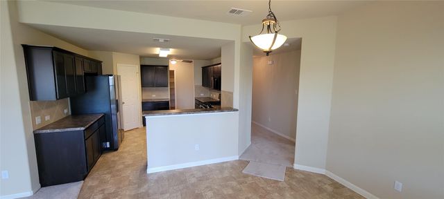 207 Wild Cat DR, Bastrop, TX 78602