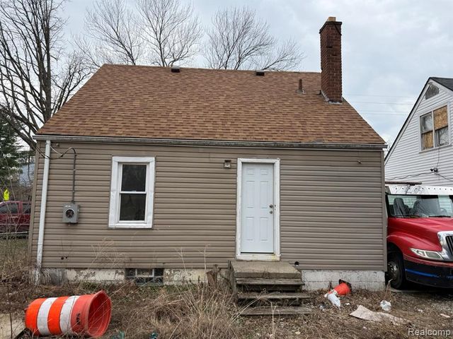 12864 Burt Road, Detroit, MI 48223