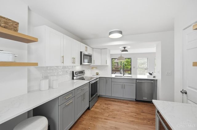 407 Elizabeth Street, Cincinnati, OH 45203