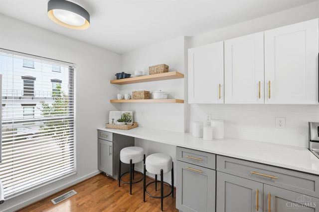 407 Elizabeth Street, Cincinnati, OH 45203