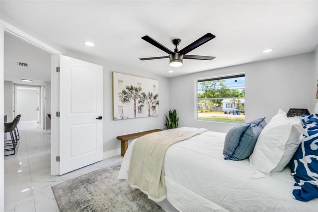 208 PALMETTO ROAD W, Nokomis, FL 34275