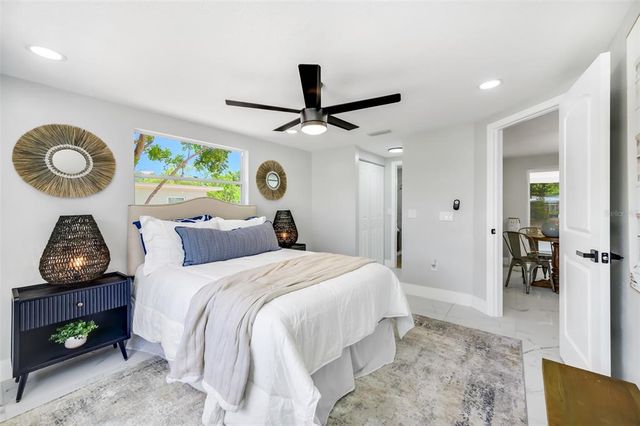 208 PALMETTO ROAD W, Nokomis, FL 34275