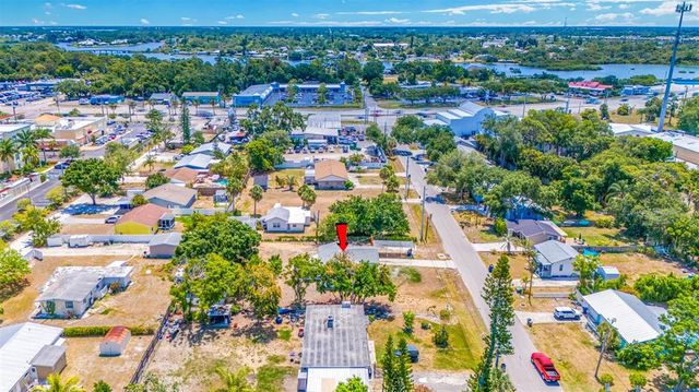 208 PALMETTO ROAD W, Nokomis, FL 34275