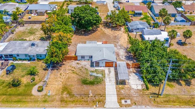 208 PALMETTO ROAD W, Nokomis, FL 34275